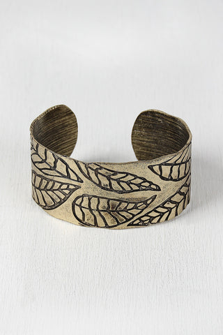 Leaves Print Vintage Metallic Bangle